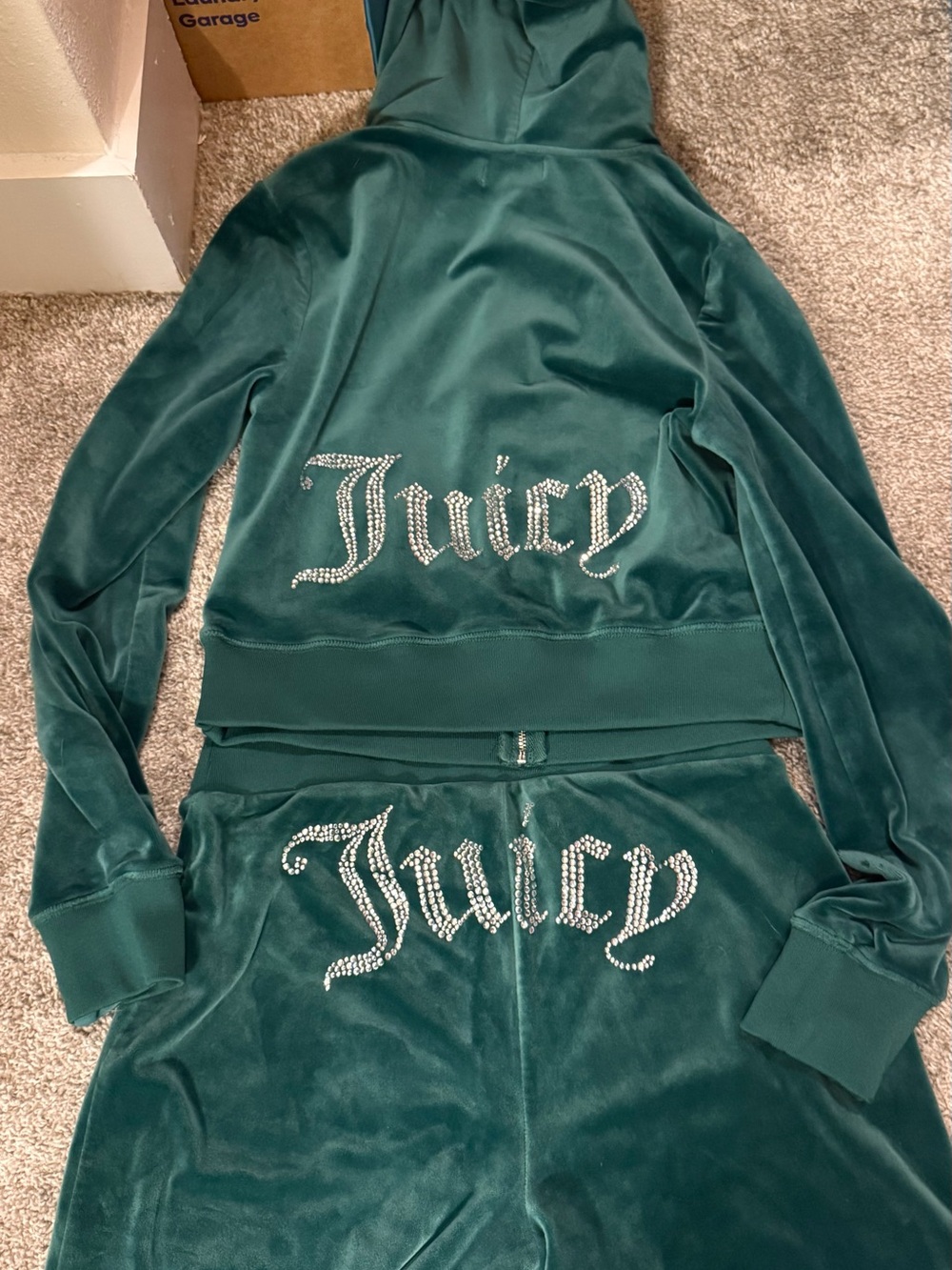 Juicy Couture Emerald Green Velour Rhinestone tracksuit set size small